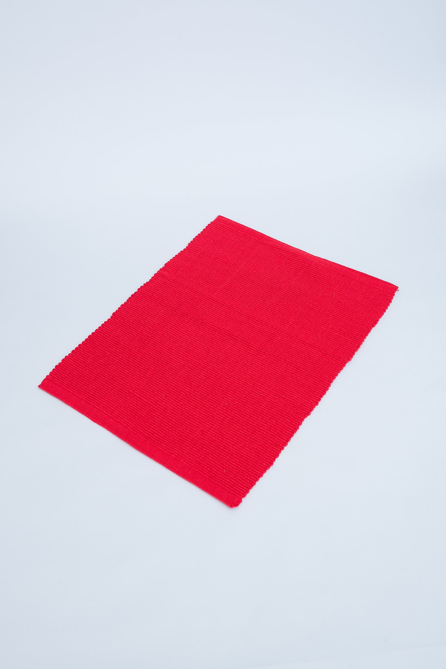 TAPETE RECIFE LISO VERMELHO P