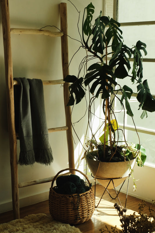 ESCADA TOALHEIRO EM EUCALIPTO