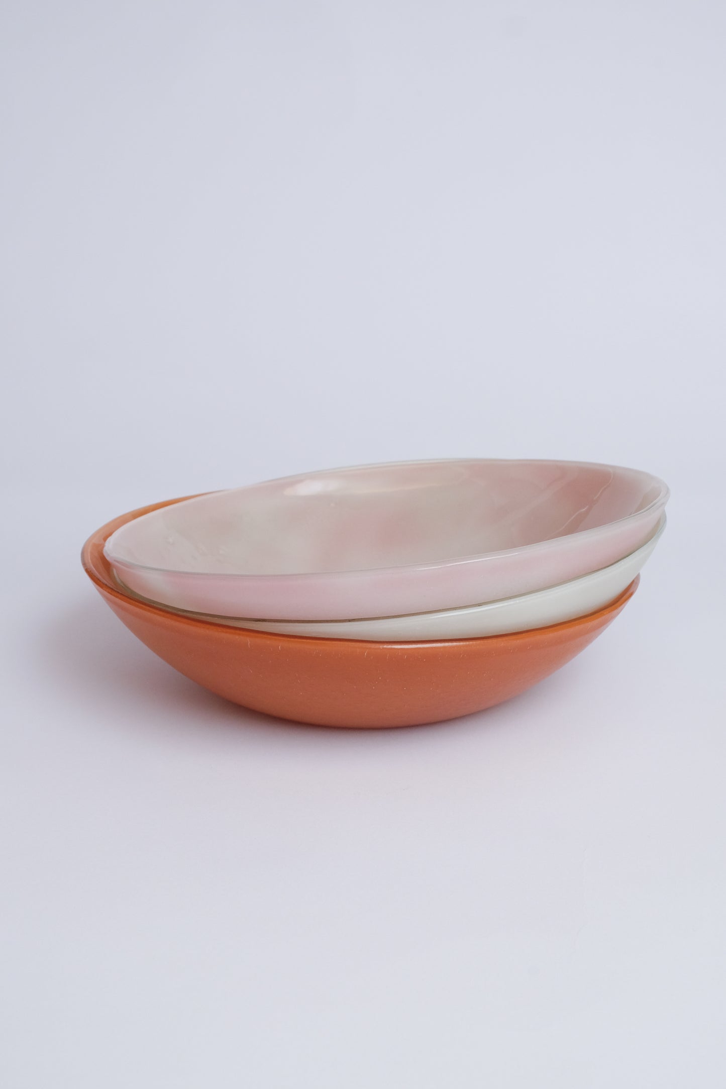 SALADEIRA DE VIDRO FUNDIDO ROSE