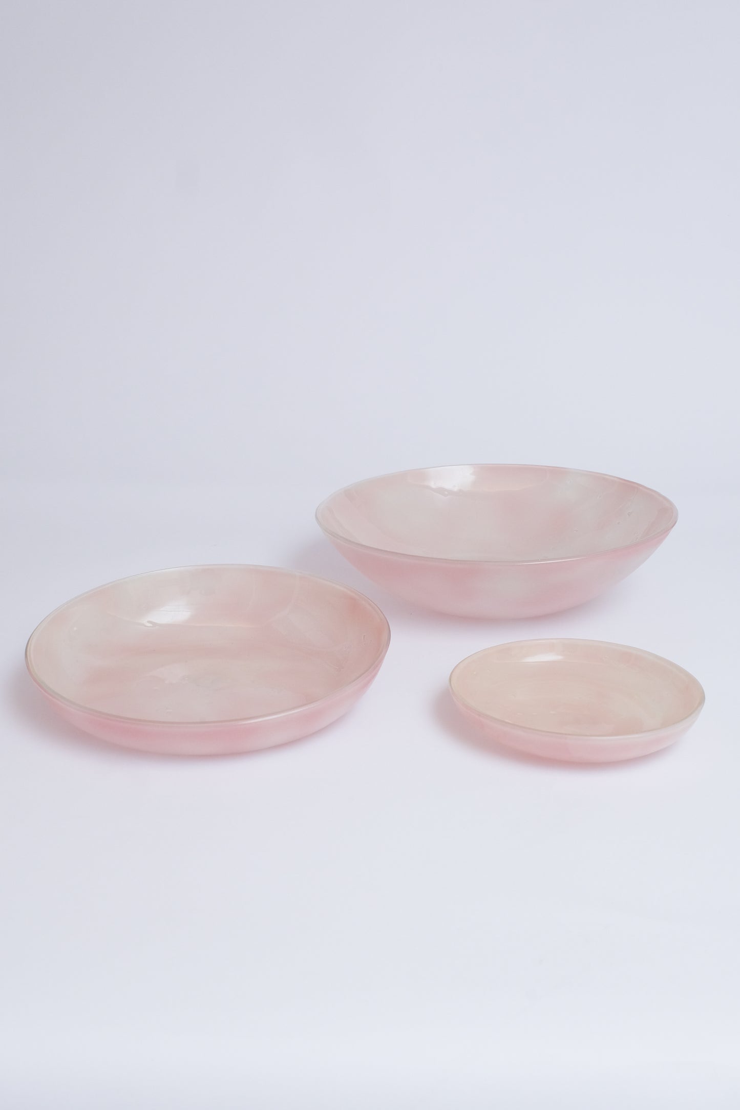 SALADEIRA DE VIDRO FUNDIDO ROSE