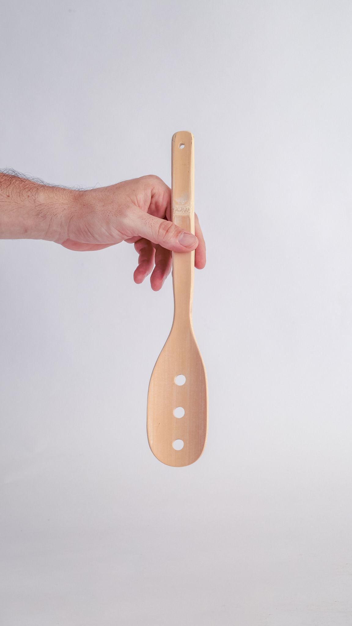 COLHER DE BAMBU FURADA III