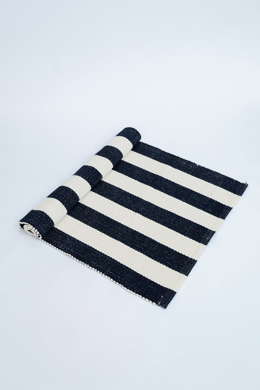 TAPETE RECIFE ALGODÃO CRU E AZUL MARINHO